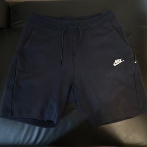 Men’s Nike Tech Navy Blue Shorts Size Medium